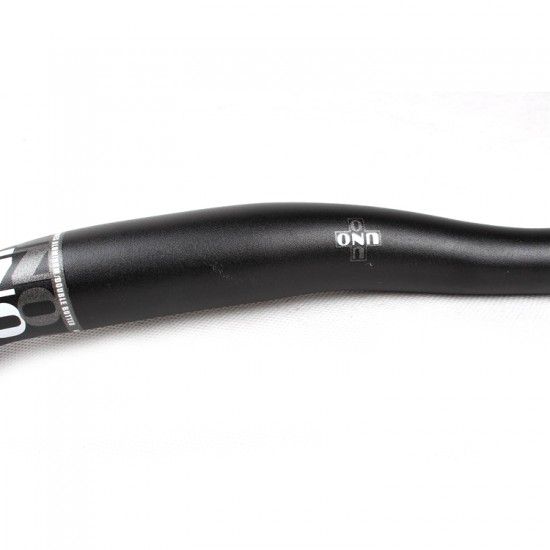 Mountain Bicycle Light Weight Alloy MTB Flat Riser Handlebar Straight and Swallow-shapde Handlebar 31.8*680mm-720mm