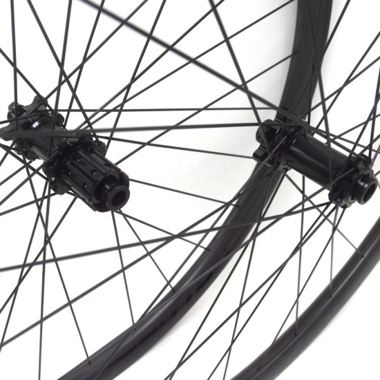 27.5er 29er T800 Lightweigh Asymmetric Carbon Mountain Bike Wheelset use Ratchet hub for MTB Bike XC AM 27.5er 29er T800 Lightweigh Asymmetric Carbon Mountain Bike Wheelset use Ratchet hub for MTB Bike XC AM
